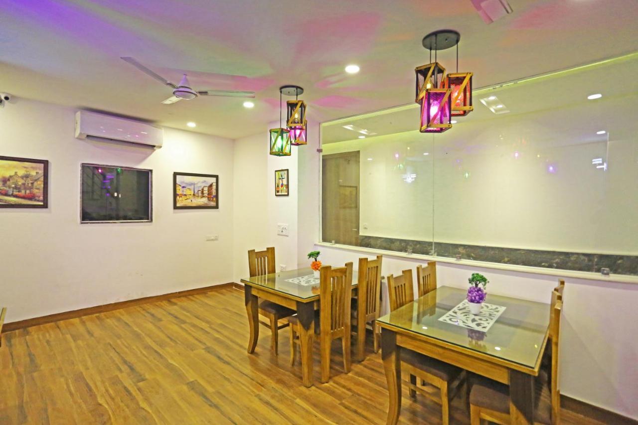 De Clark Residency Delhi Airport Hotel 4*