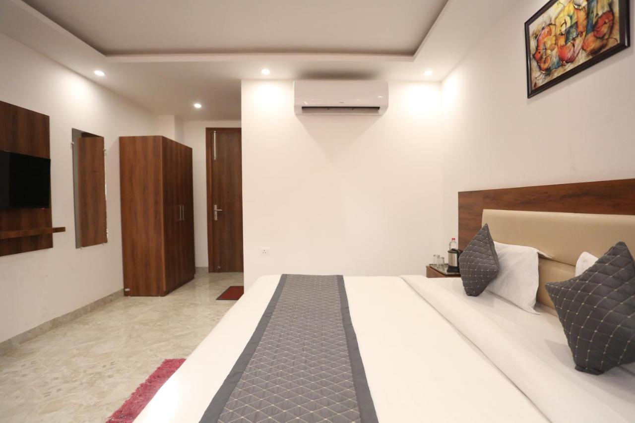 De Clark Residency Delhi Airport New Delhi