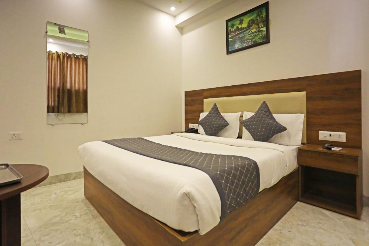 De Clark Residency Delhi Airport