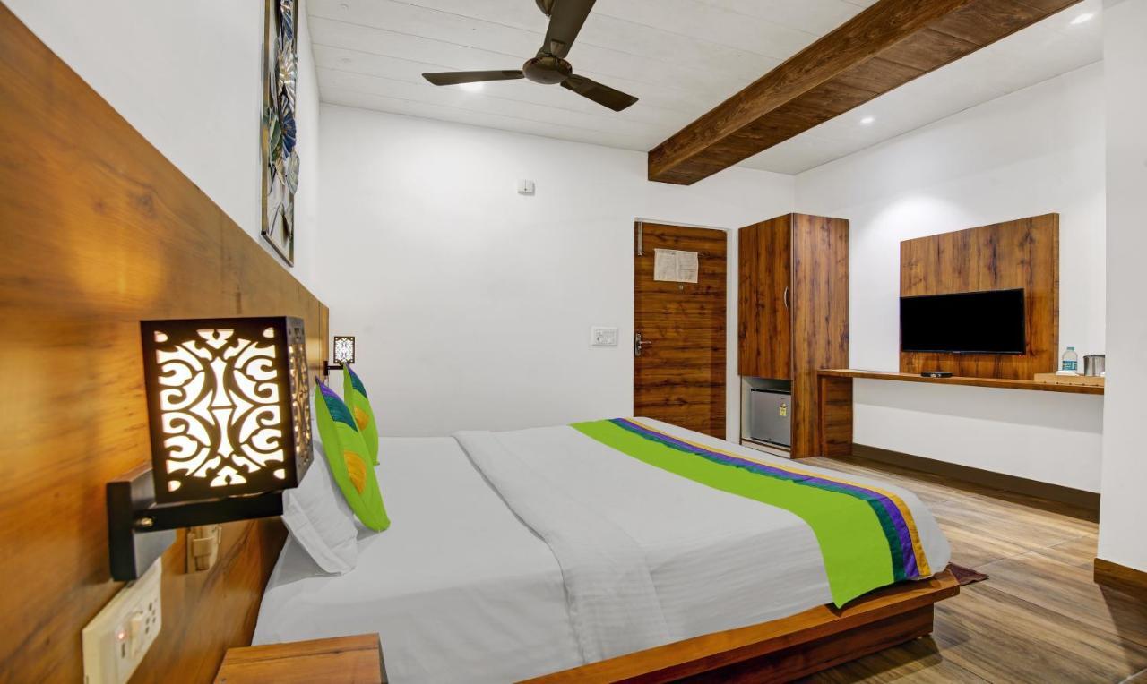 Hotel Treebo Prime Elight 3*