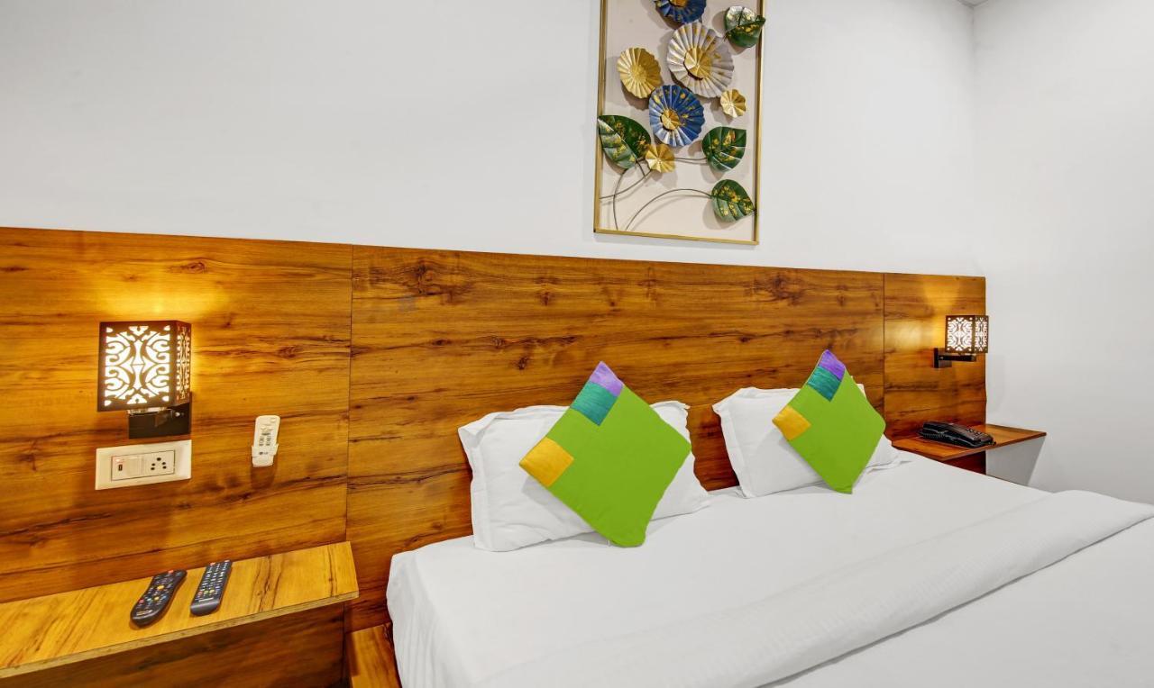 Treebo Prime Elight Hotel 3*