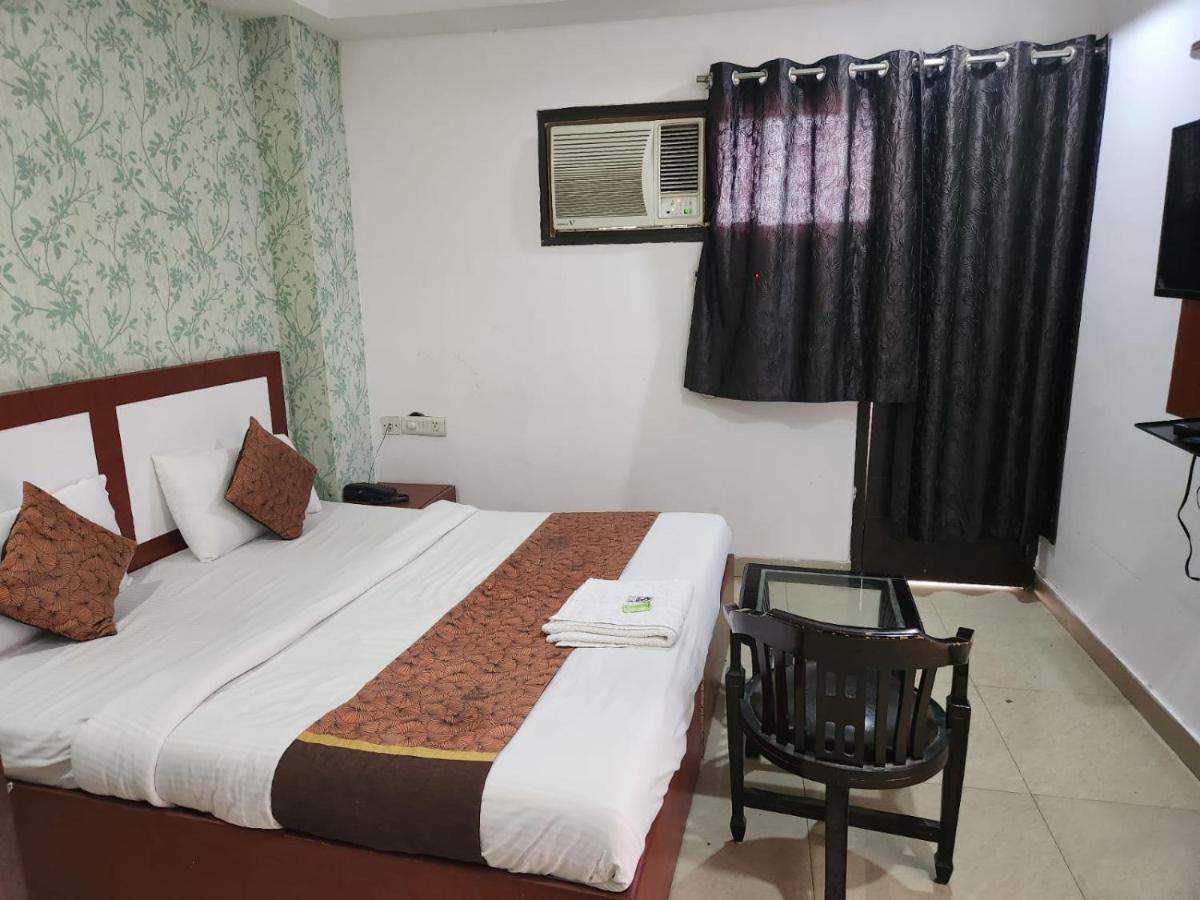 Airport Asian Blue Luxury 4*