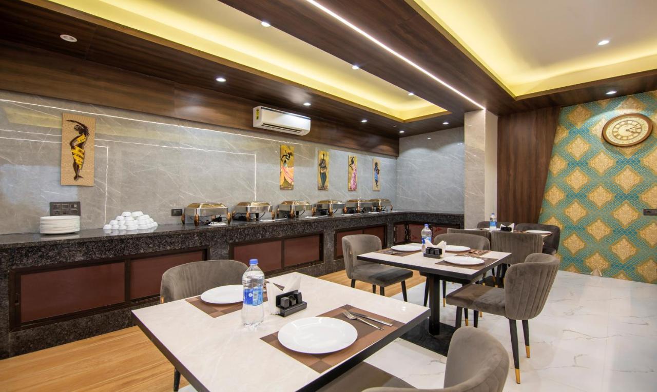 Treebo The Armani Near Igi Airport 3*
