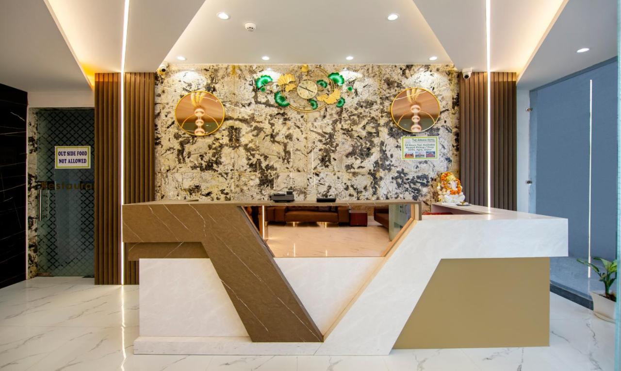 Hotel Treebo The Armani Near Igi Airport New Delhi