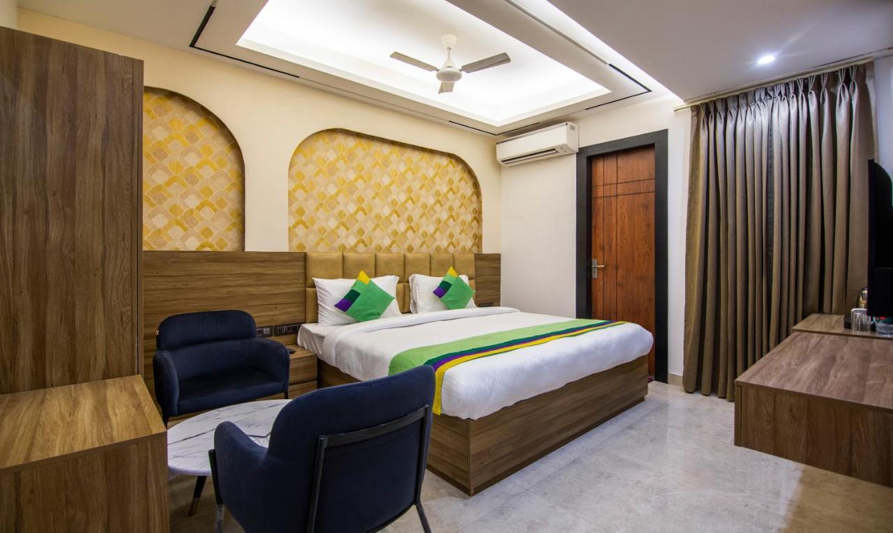 Treebo The Armani Near Igi Airport 3*