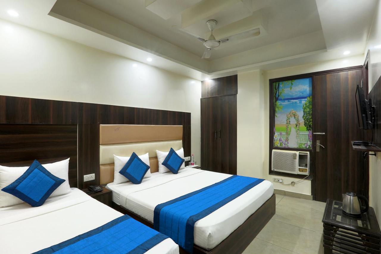 Bed & Breakfast Palm Emerald Near International Airport 3*