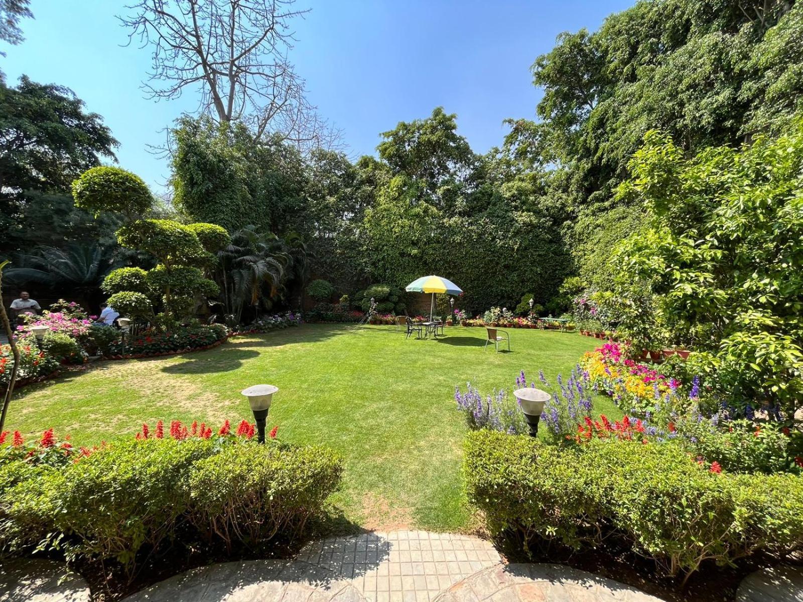 The Estate Acomodação com café da manhã  Nova Deli