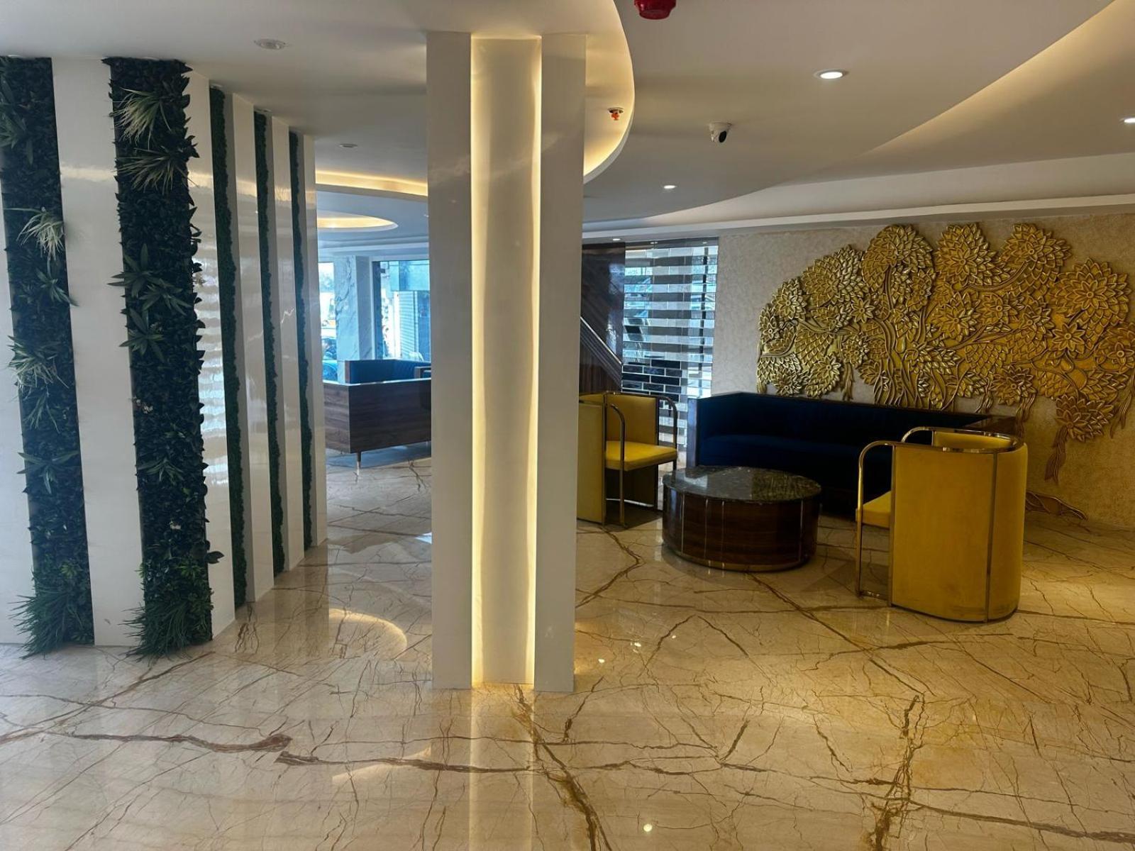 Hotel Airport Ramhan Palace Mahipalpur 4*