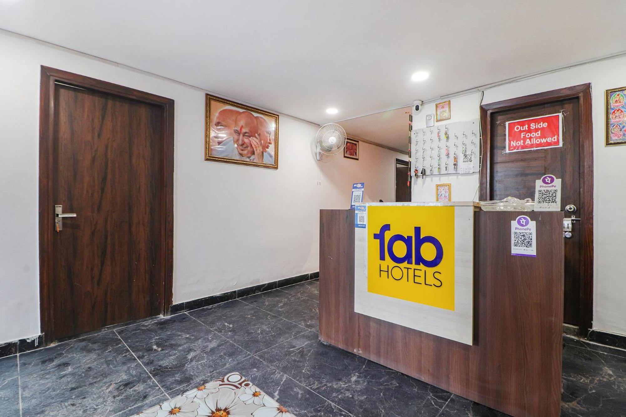 Fabexpress Roadway 3* New Delhi