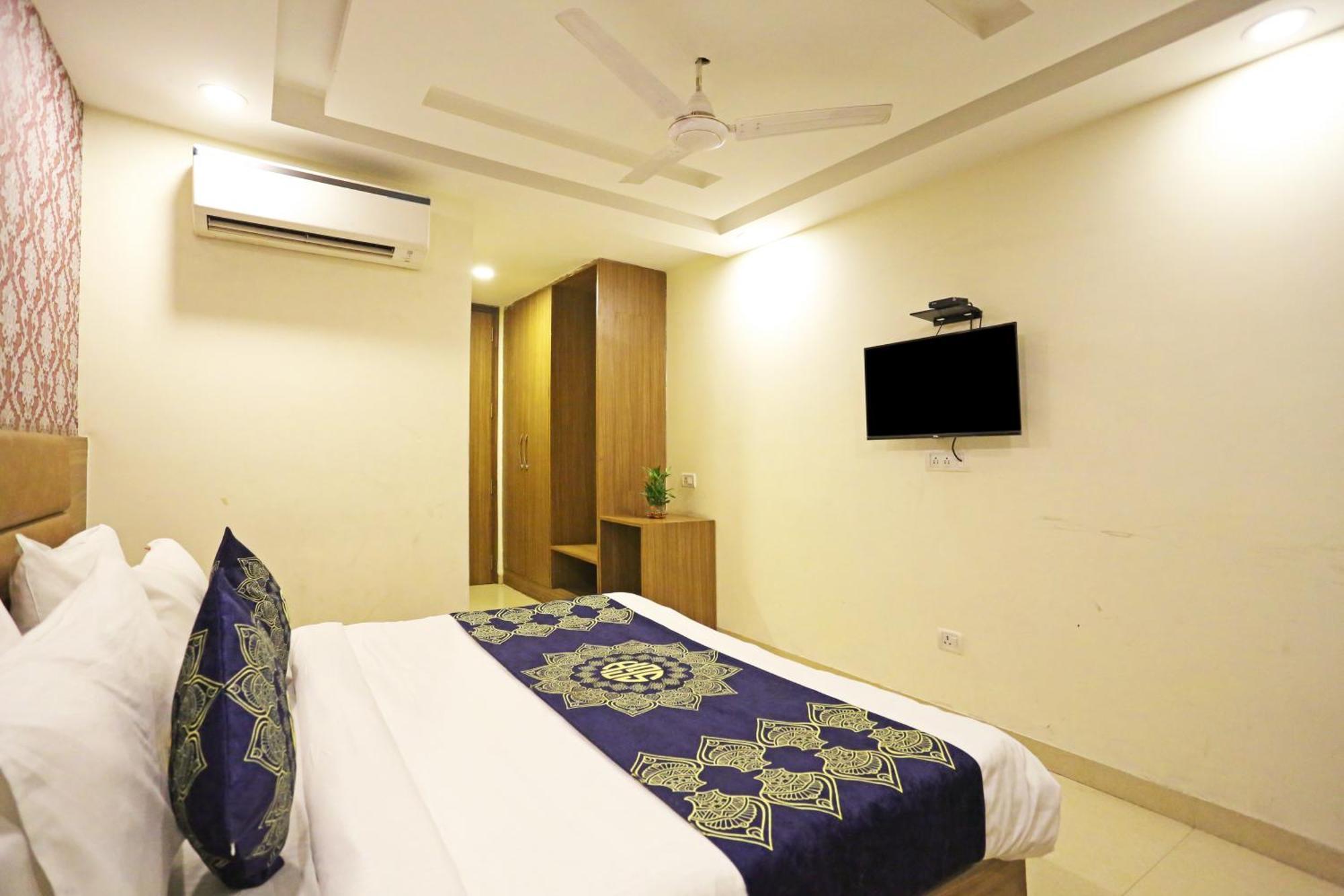 D'capitol - Delhi Airport Hotel New Delhi