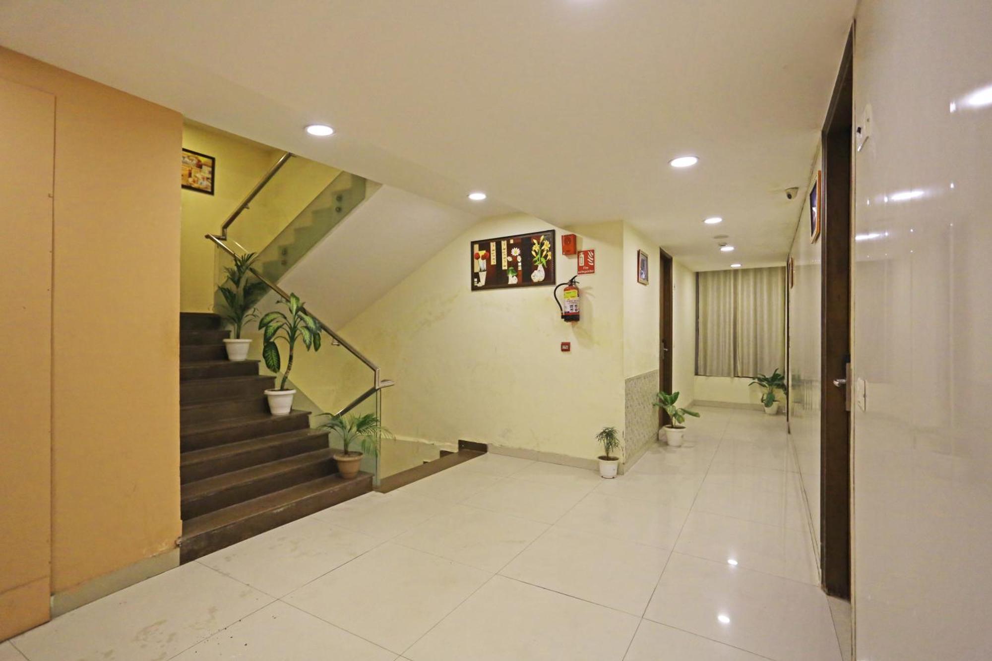 Hotel D'capitol - Delhi Airport New Delhi
