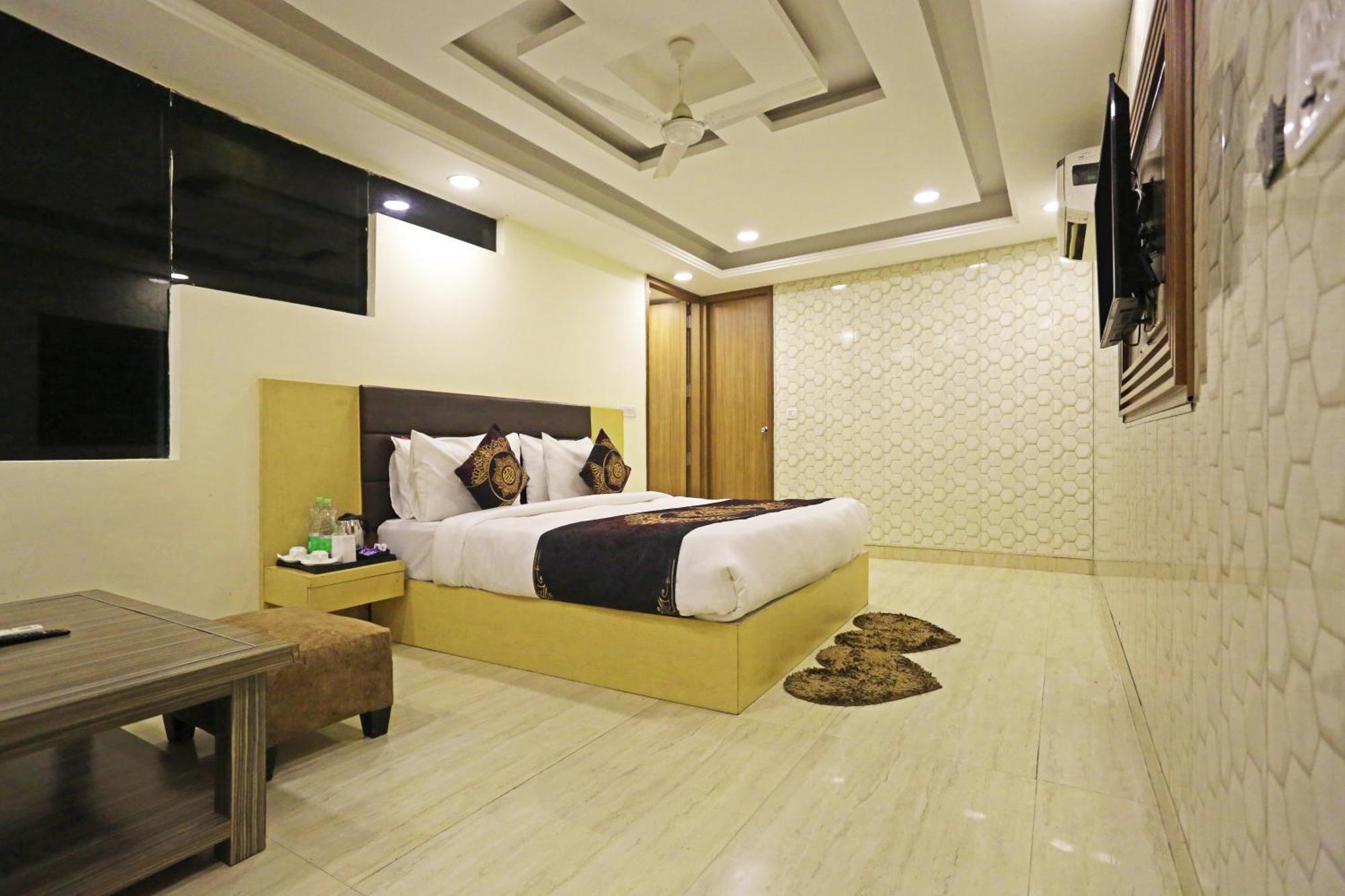 D'capitol - Delhi Airport 4* New Delhi