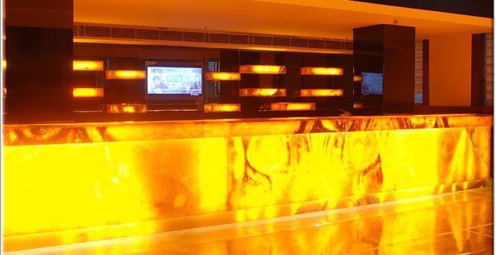 Pluto's Hotel