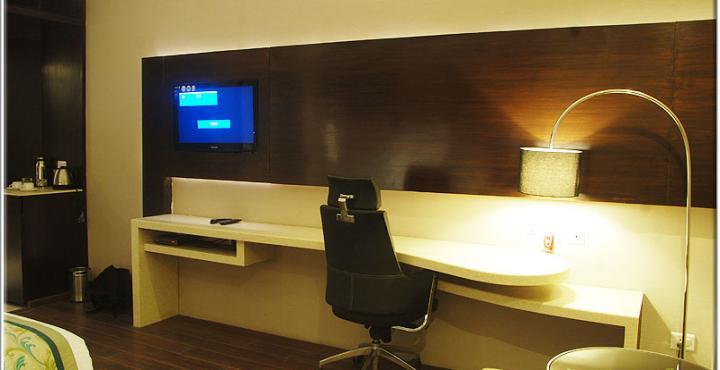Pluto's Hotel 3*