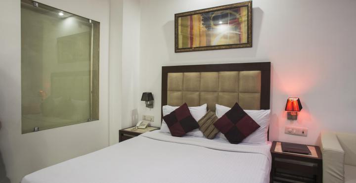 Livasa Near Blk Hospital Hotel 3*
