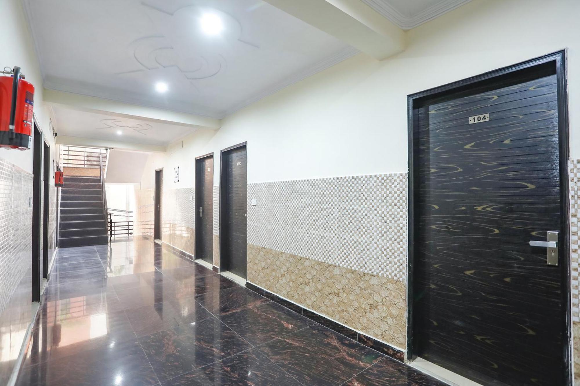 Fabexpress Asp Royal Residency Inn- Janakpuri Delhi (National Capital Territory of India)
