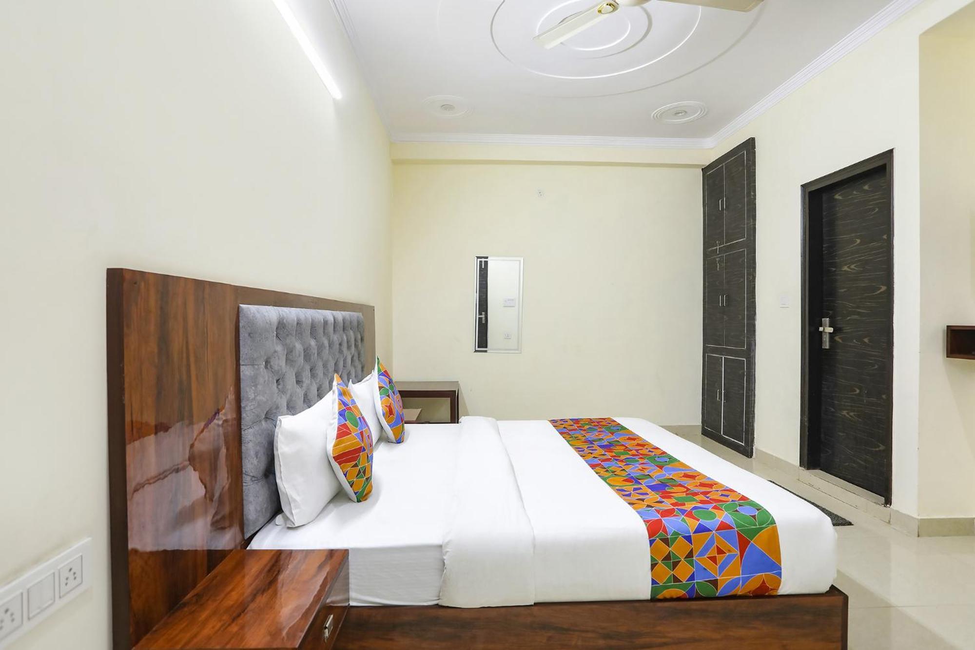 Fabexpress Asp Royal Residency Inn- Janakpuri Hotel