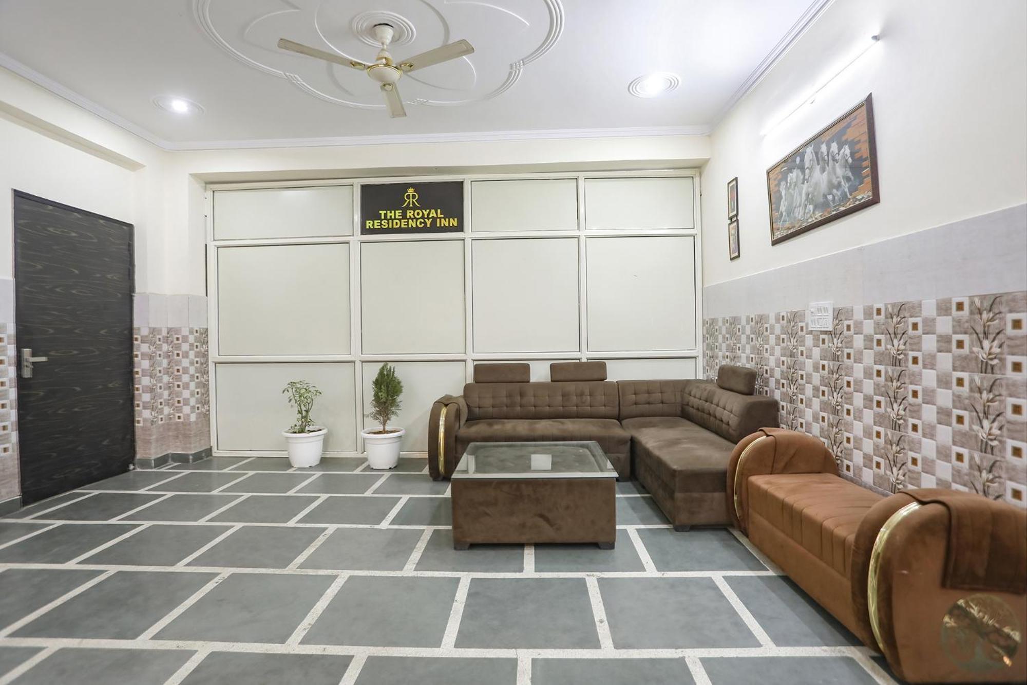Fabexpress Asp Royal Residency Inn- Janakpuri Hotel 3*