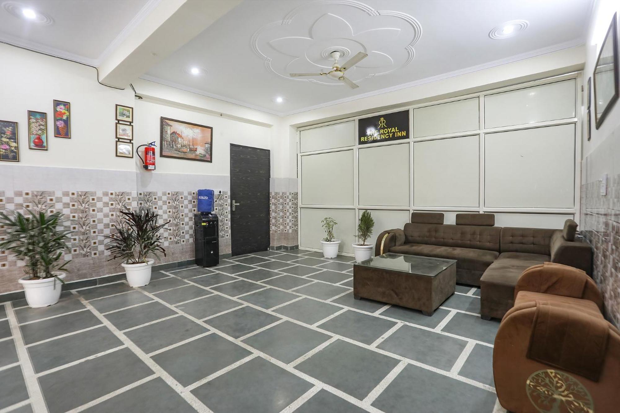 Hotel Fabexpress Asp Royal Residency Inn- Janakpuri Delhi (National Capital Territory of India)