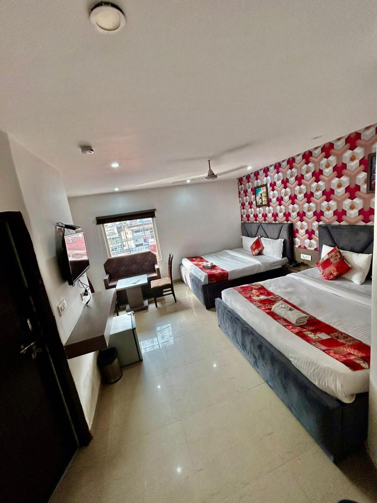 Kelvish Free Airport Pickup 4* New Delhi