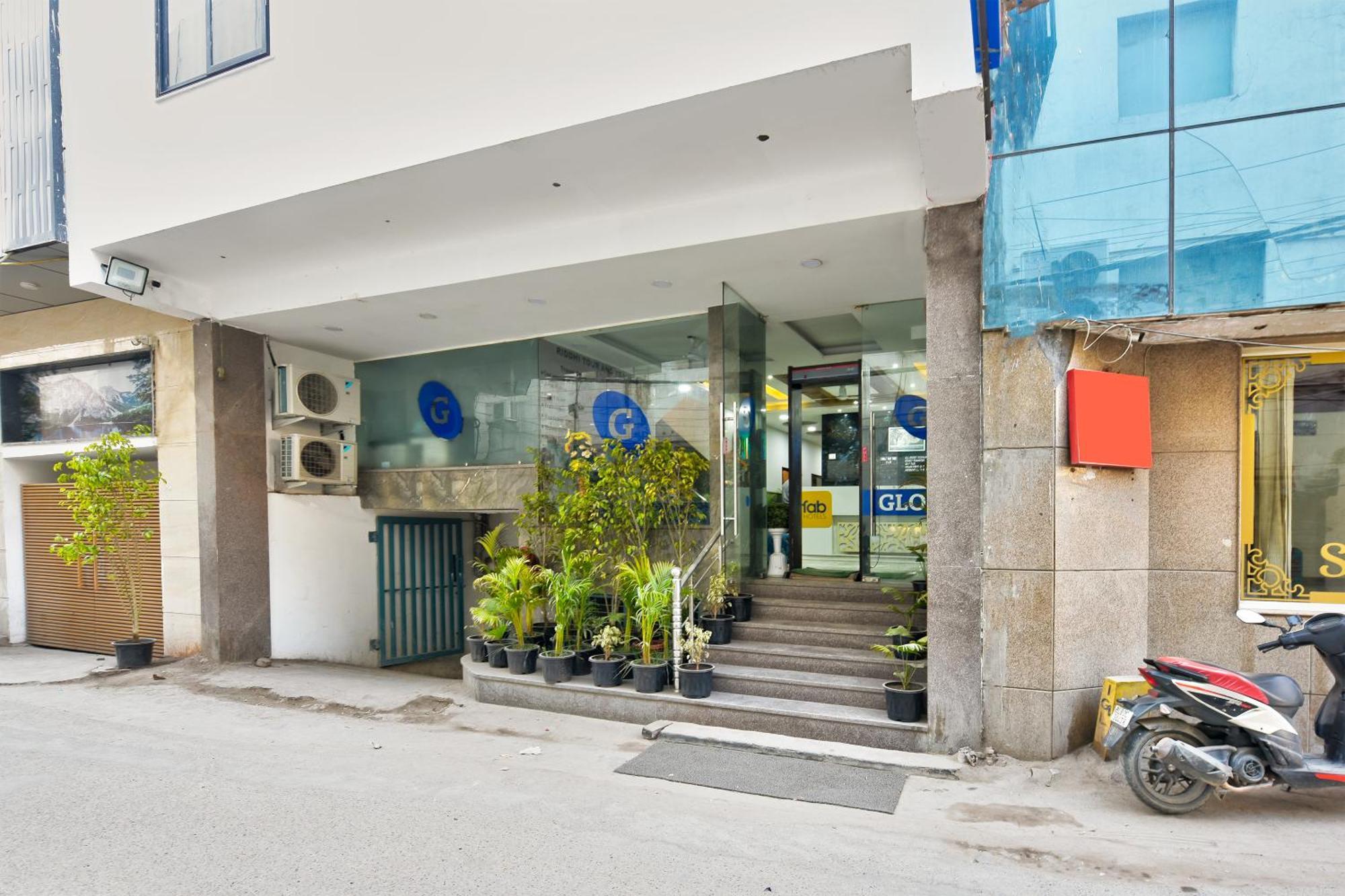 Gloory Near Delhi Airport 4* New Delhi