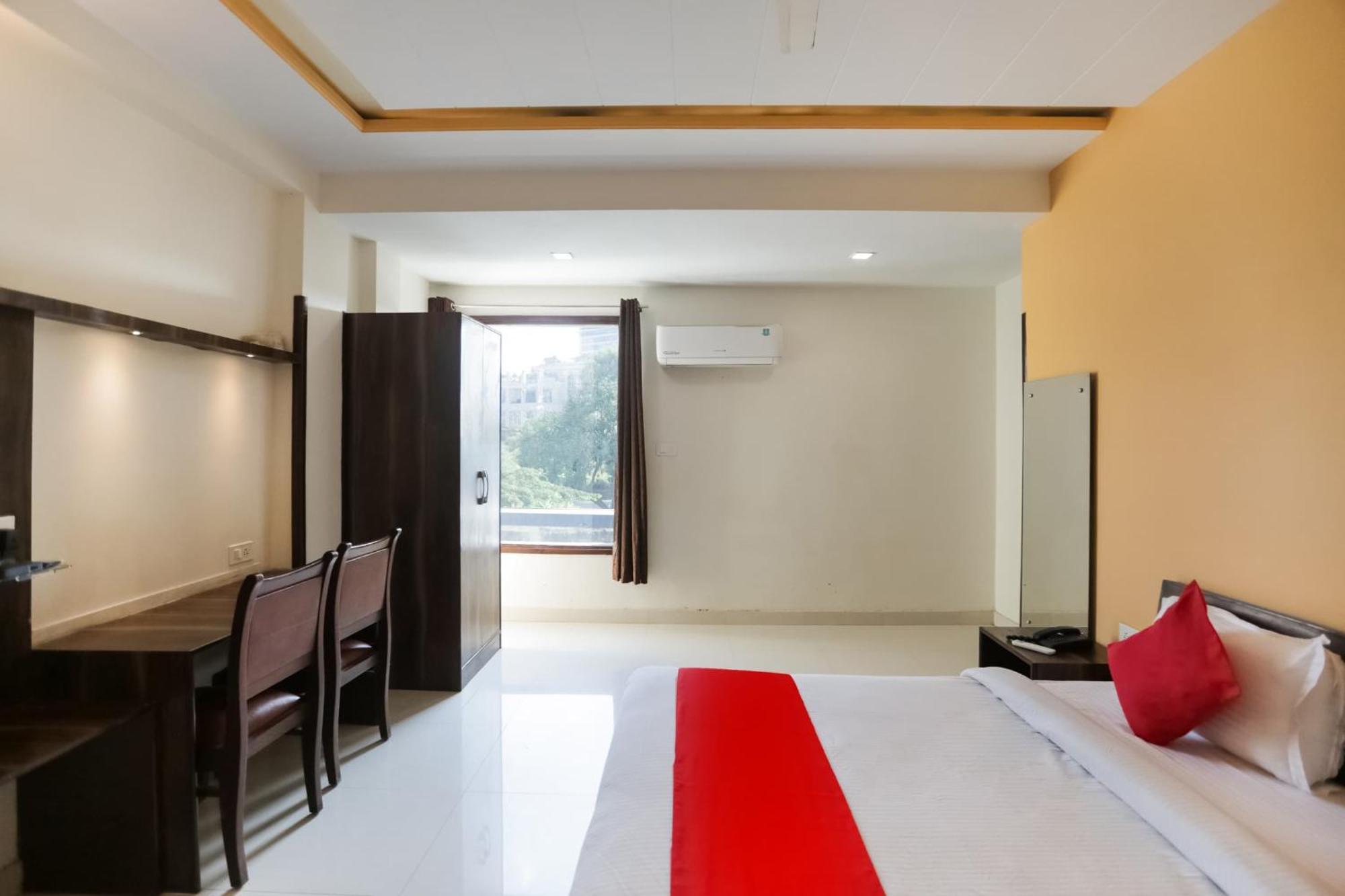 O Abhi Residency Hotel