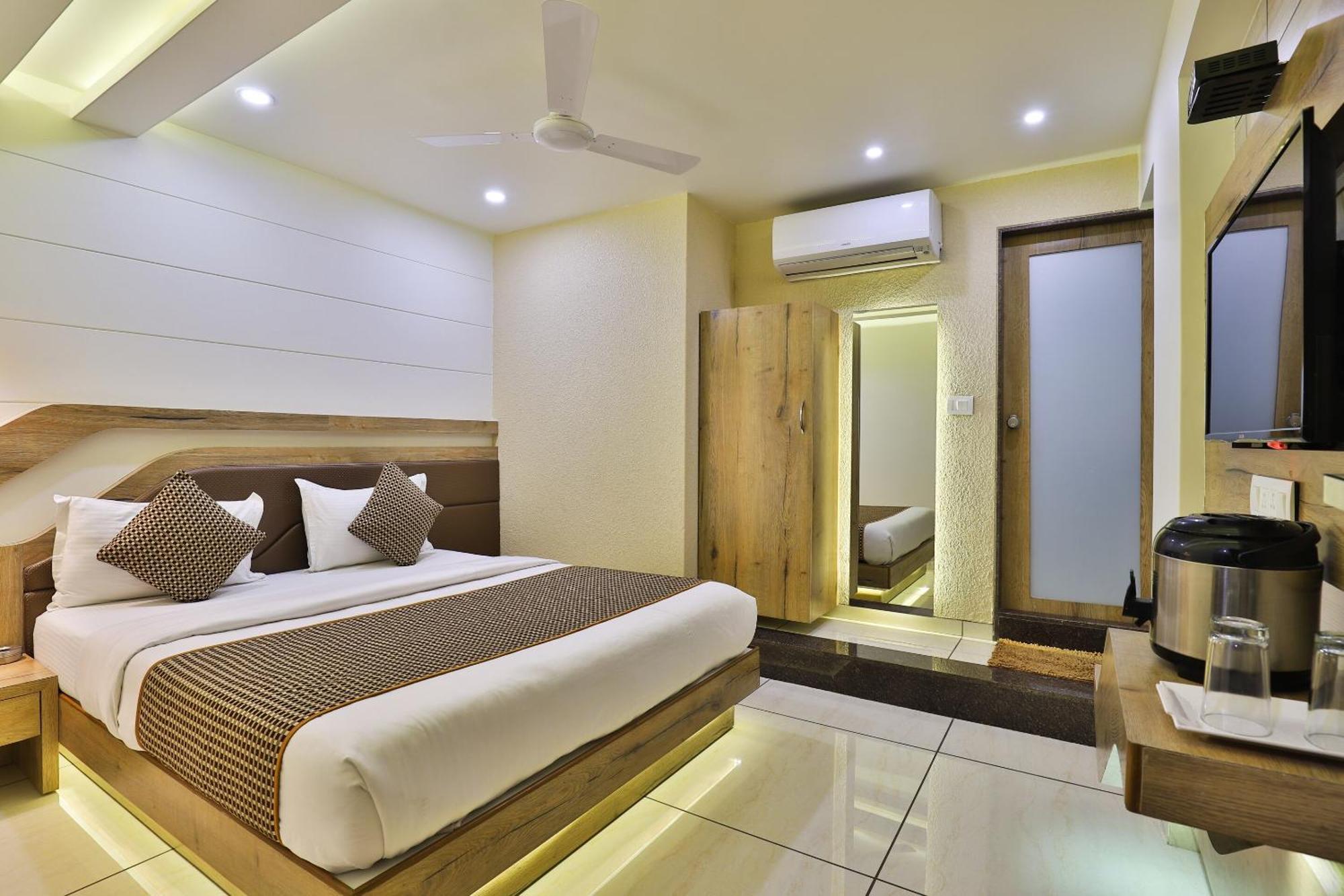 Hotel Ramida Suites At Delhi Airport Nova Deli