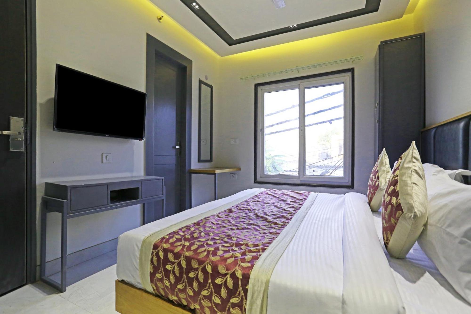 Hotel Apple Residency - Free Airport Transffer 3*