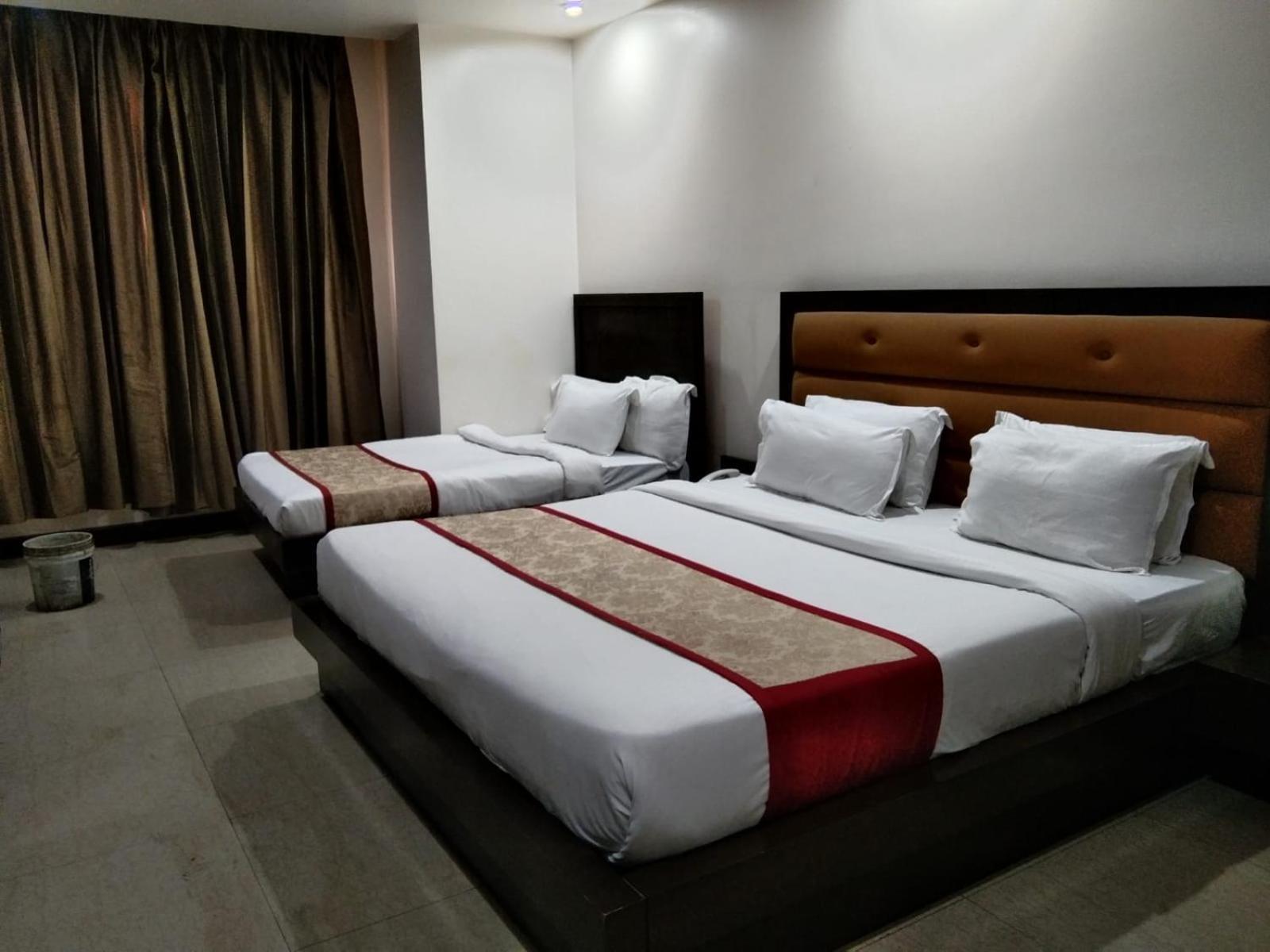 Zenith Mahipalpur - Free Parking