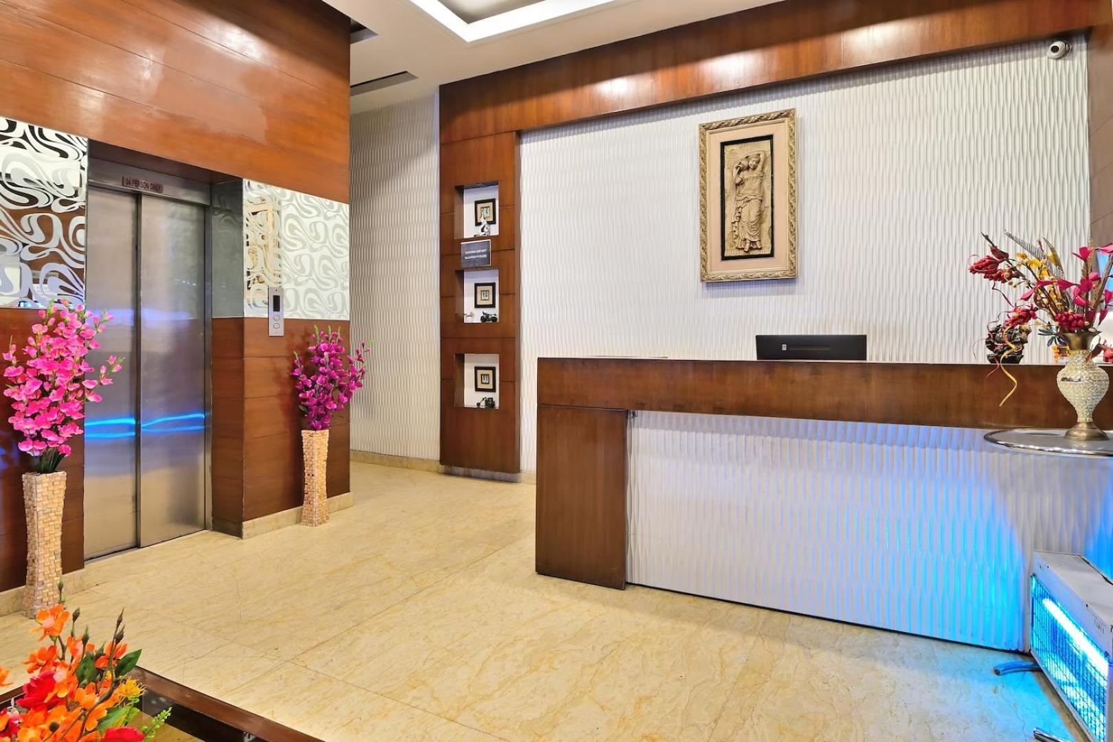 Goodluck Airport Hotel 3*