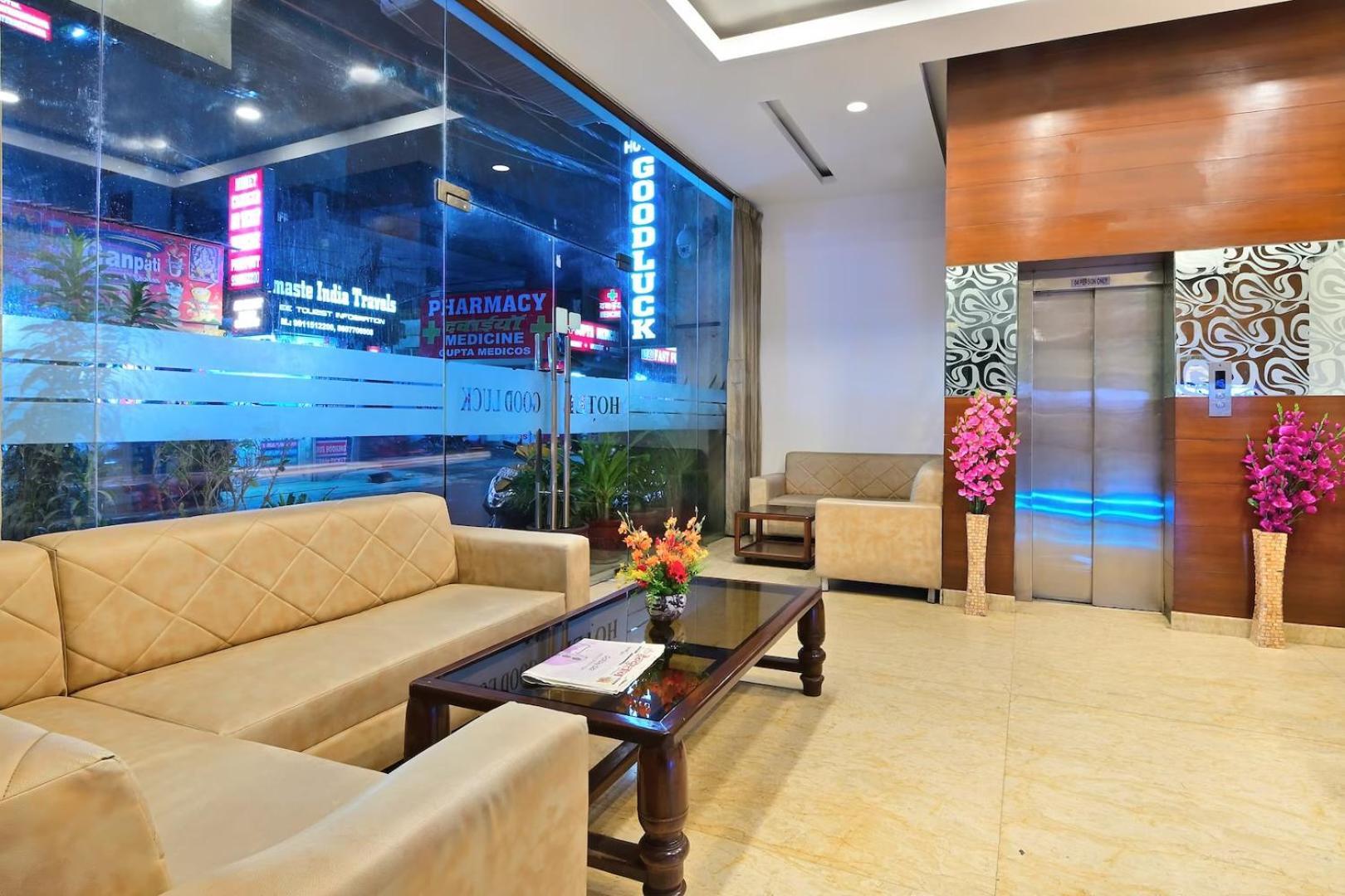 Goodluck Airport Hotel 3*