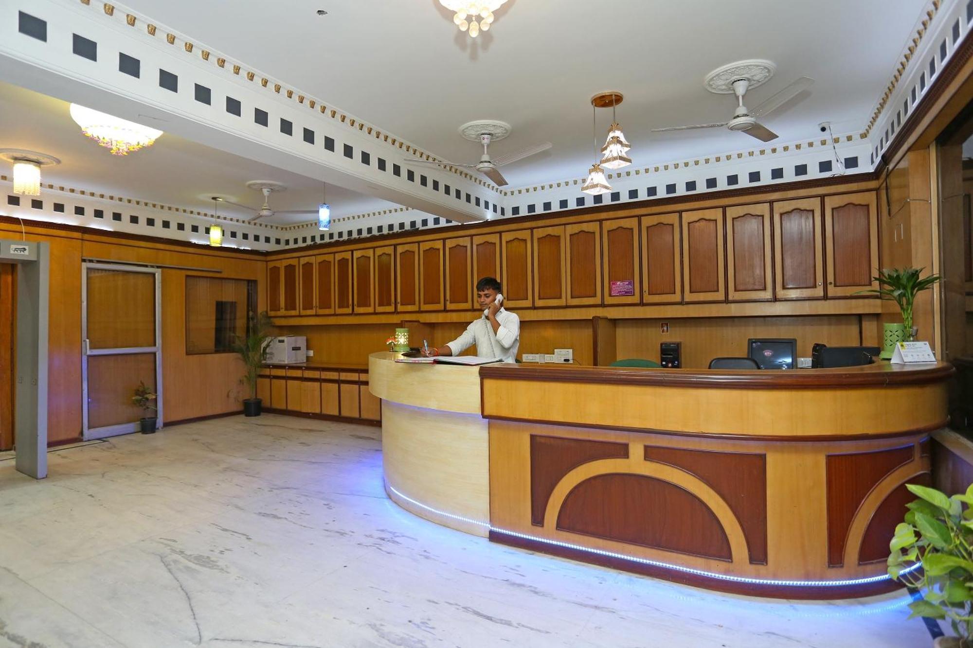 O Le Mount 3* New Delhi