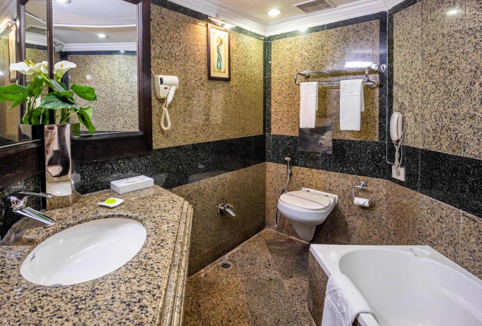 Shanti Palace Mahipalpur New Delhi
