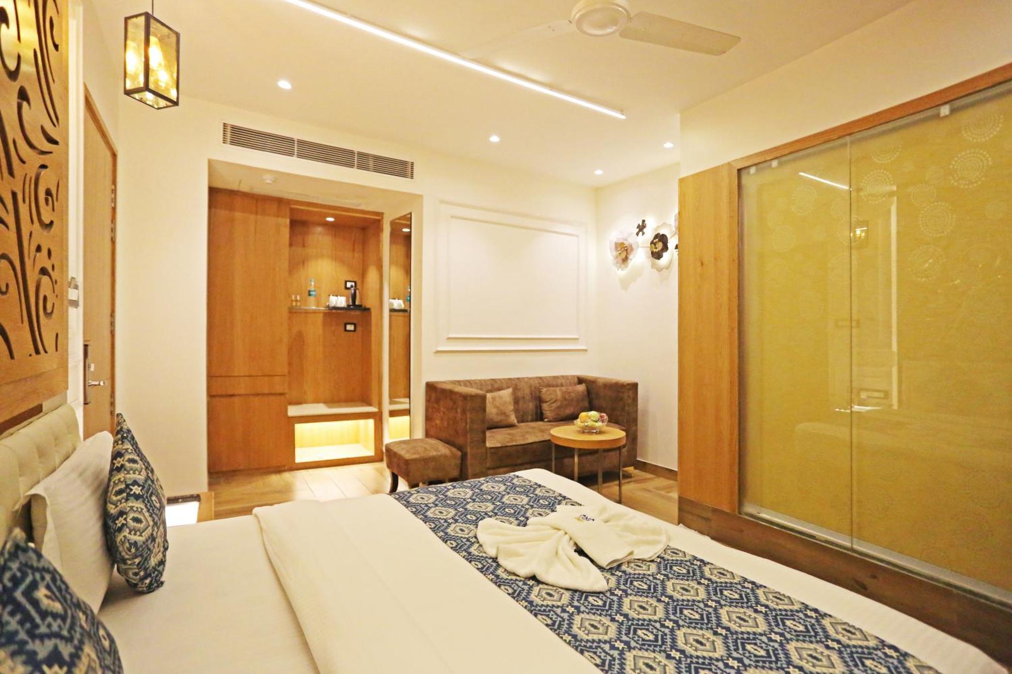Hotel Jrd Luxury-business New Delhi