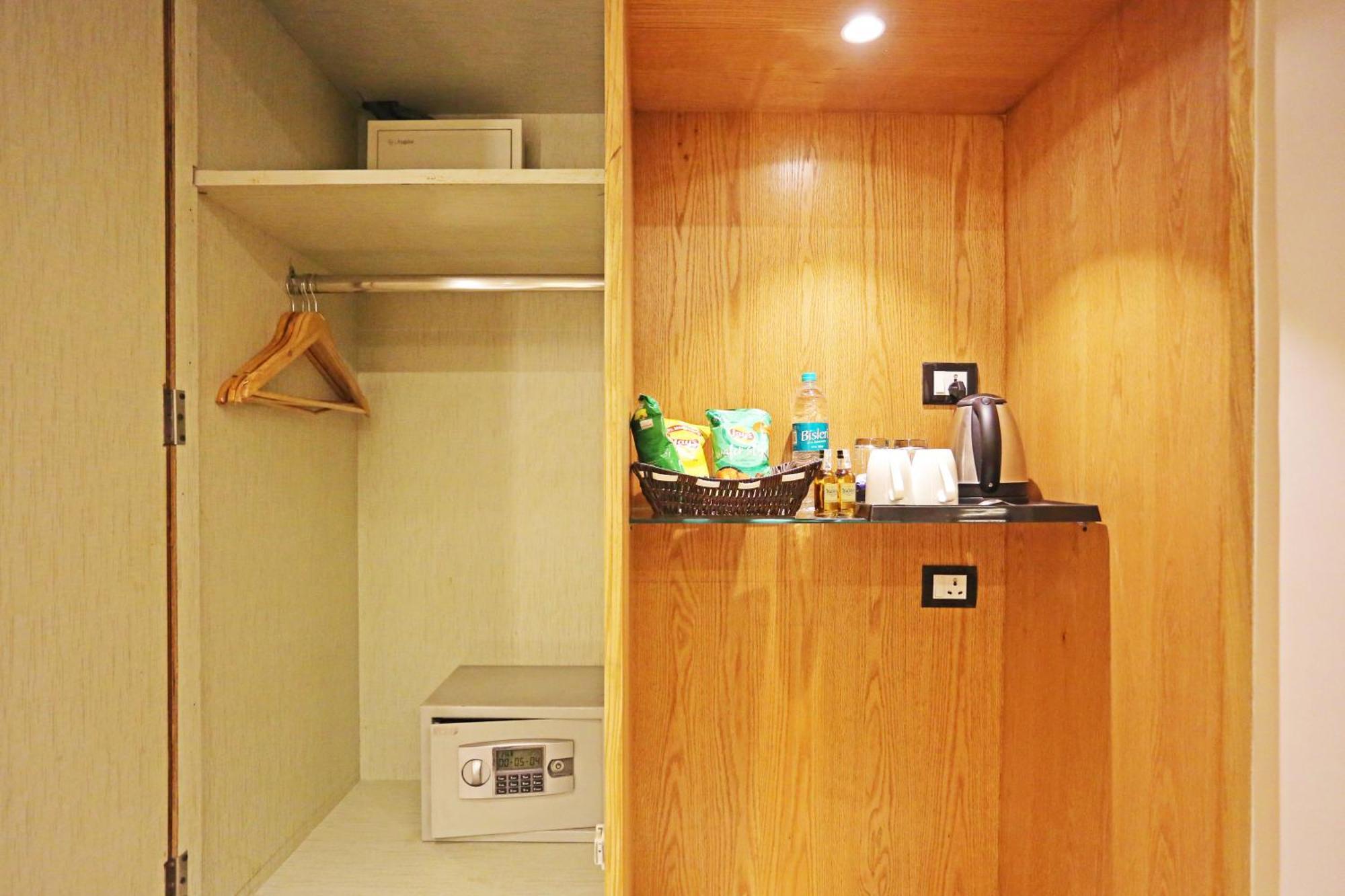 Hotel Jrd Luxury-business