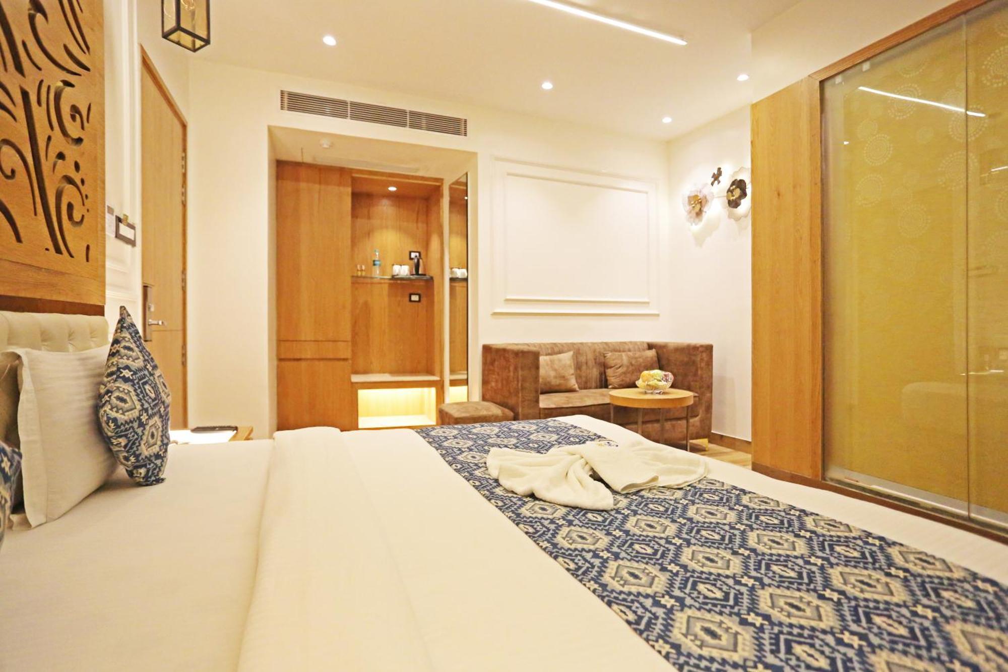 Hotel Jrd Luxury-business New Delhi