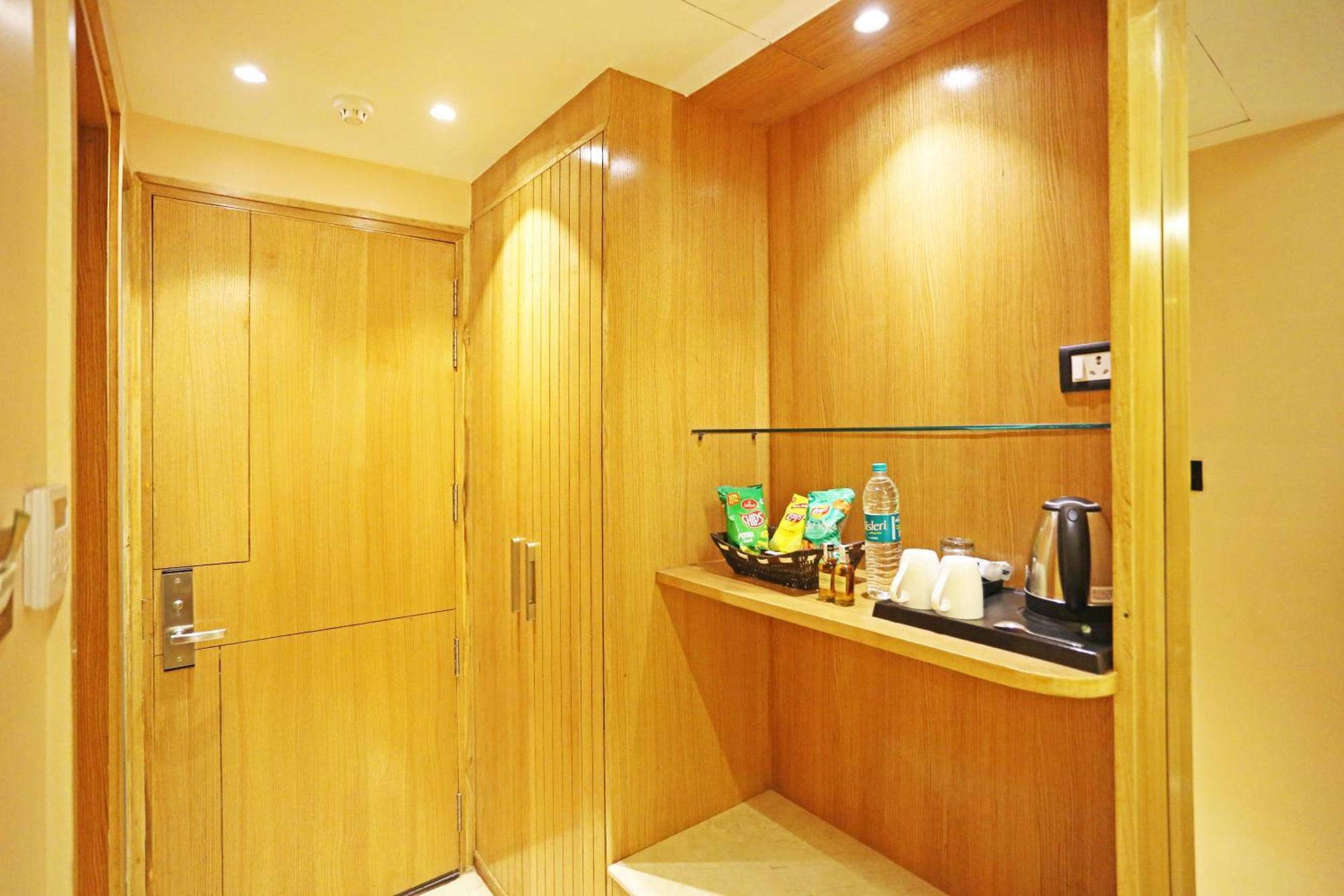 Jrd Luxury-business 3* New Delhi