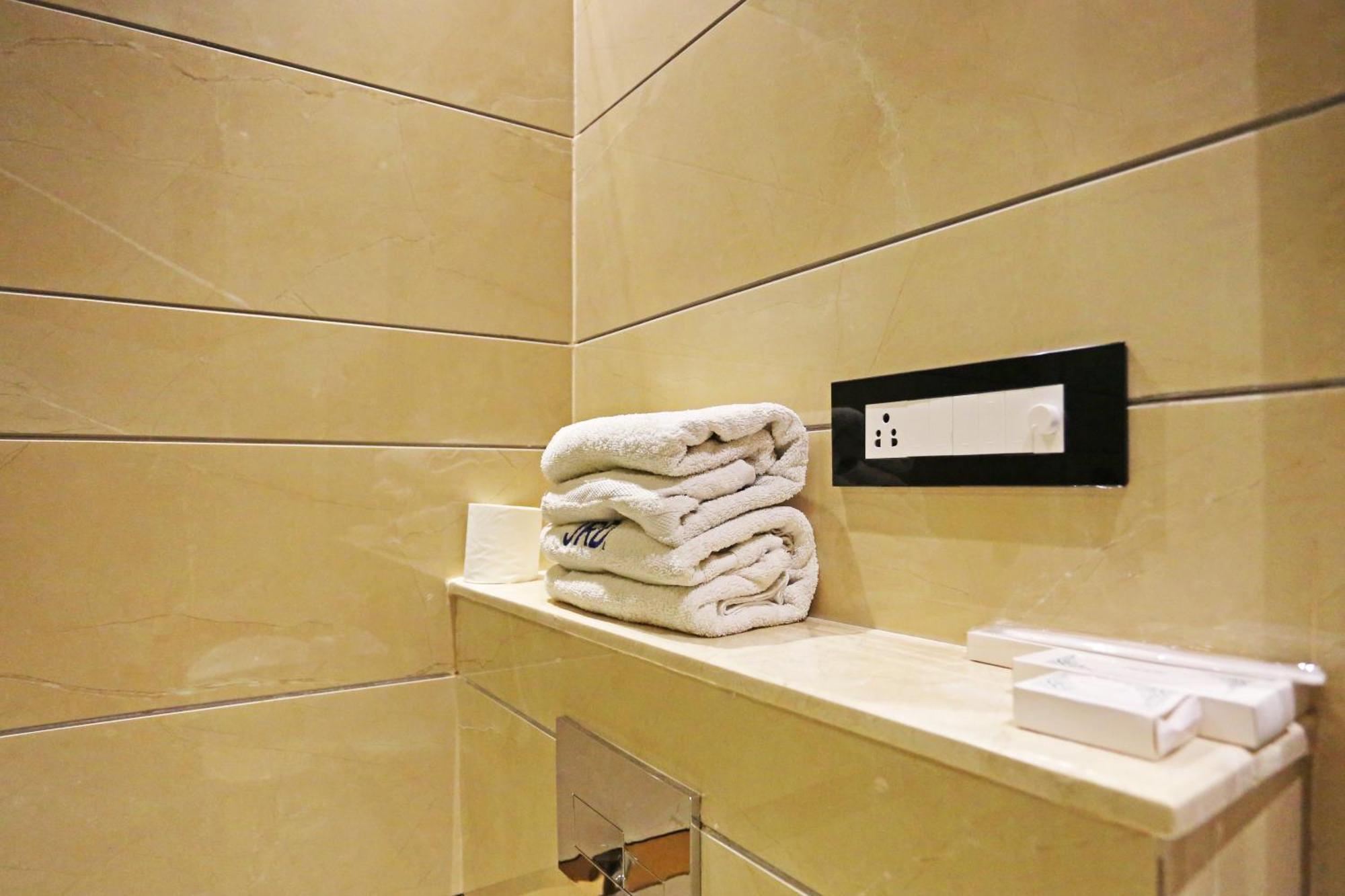 Jrd Luxury-business Hotel