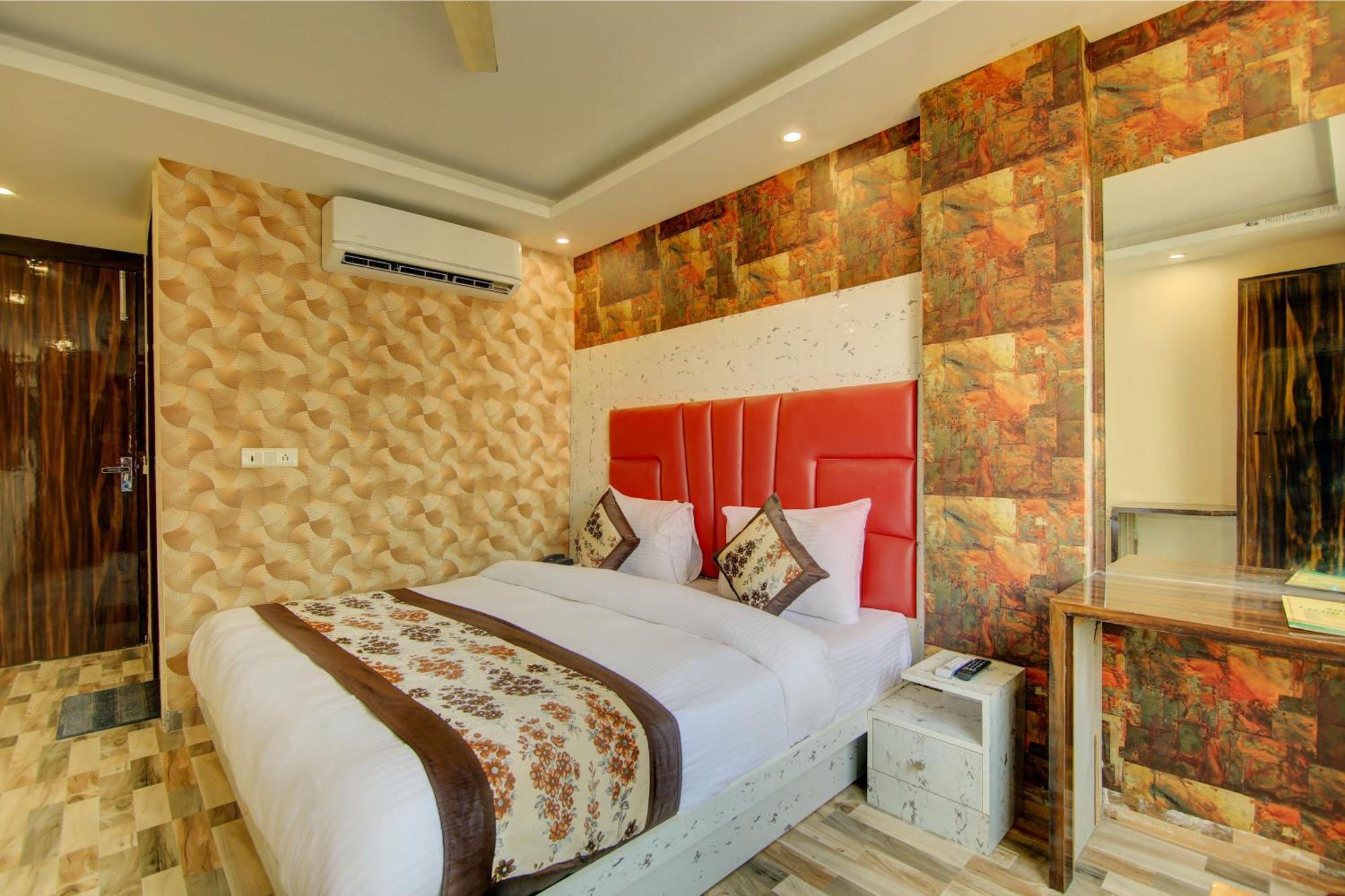 Hotel Smart Signature Delhi Airport New Delhi