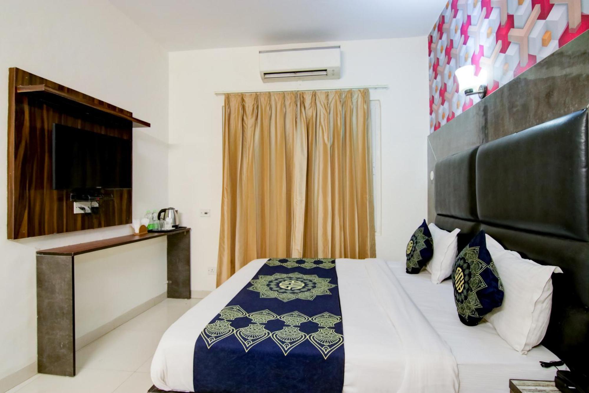 Hsp At Delhi Airport Hotel