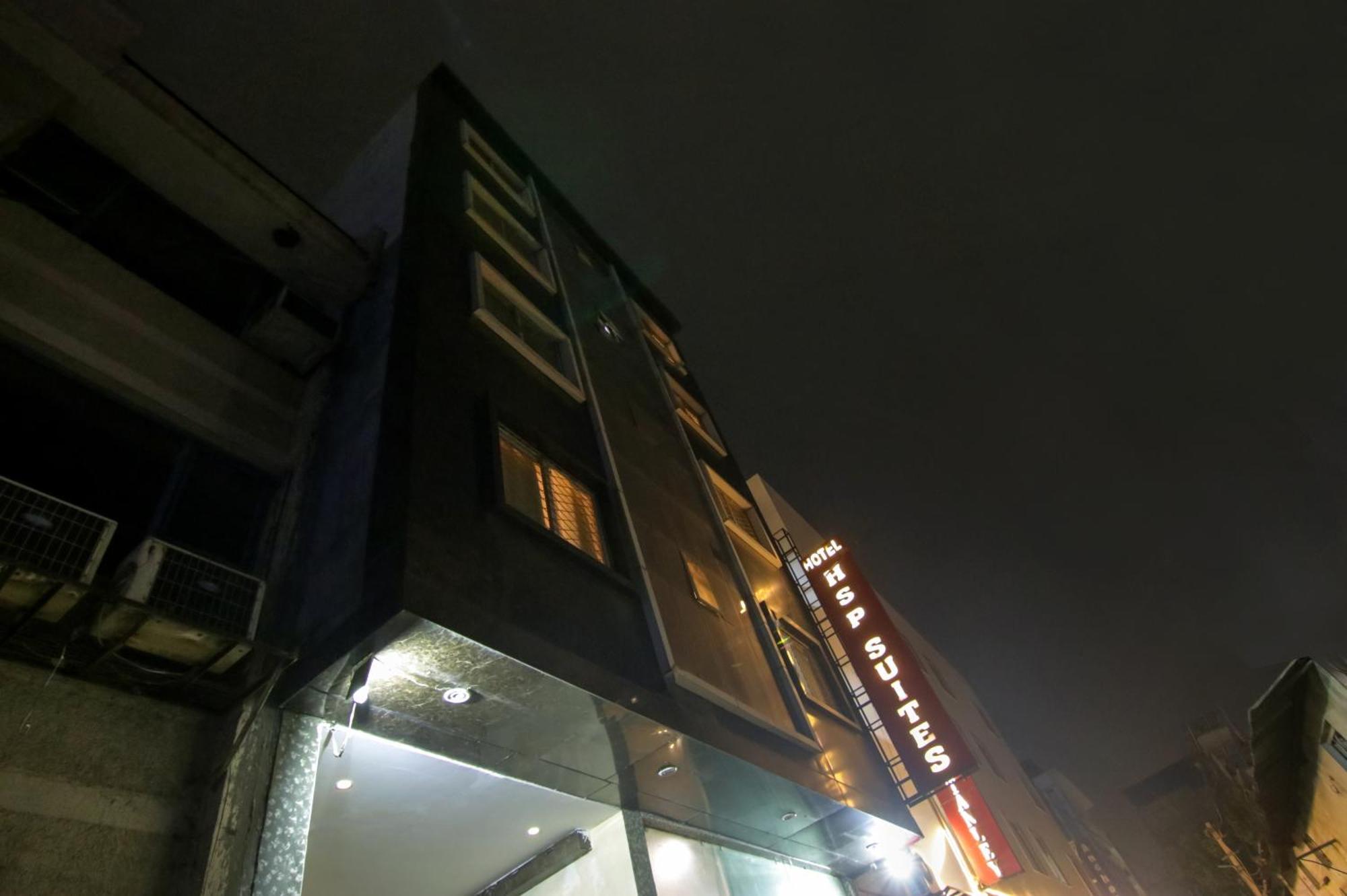 Hotel Hsp At Delhi Airport 3*