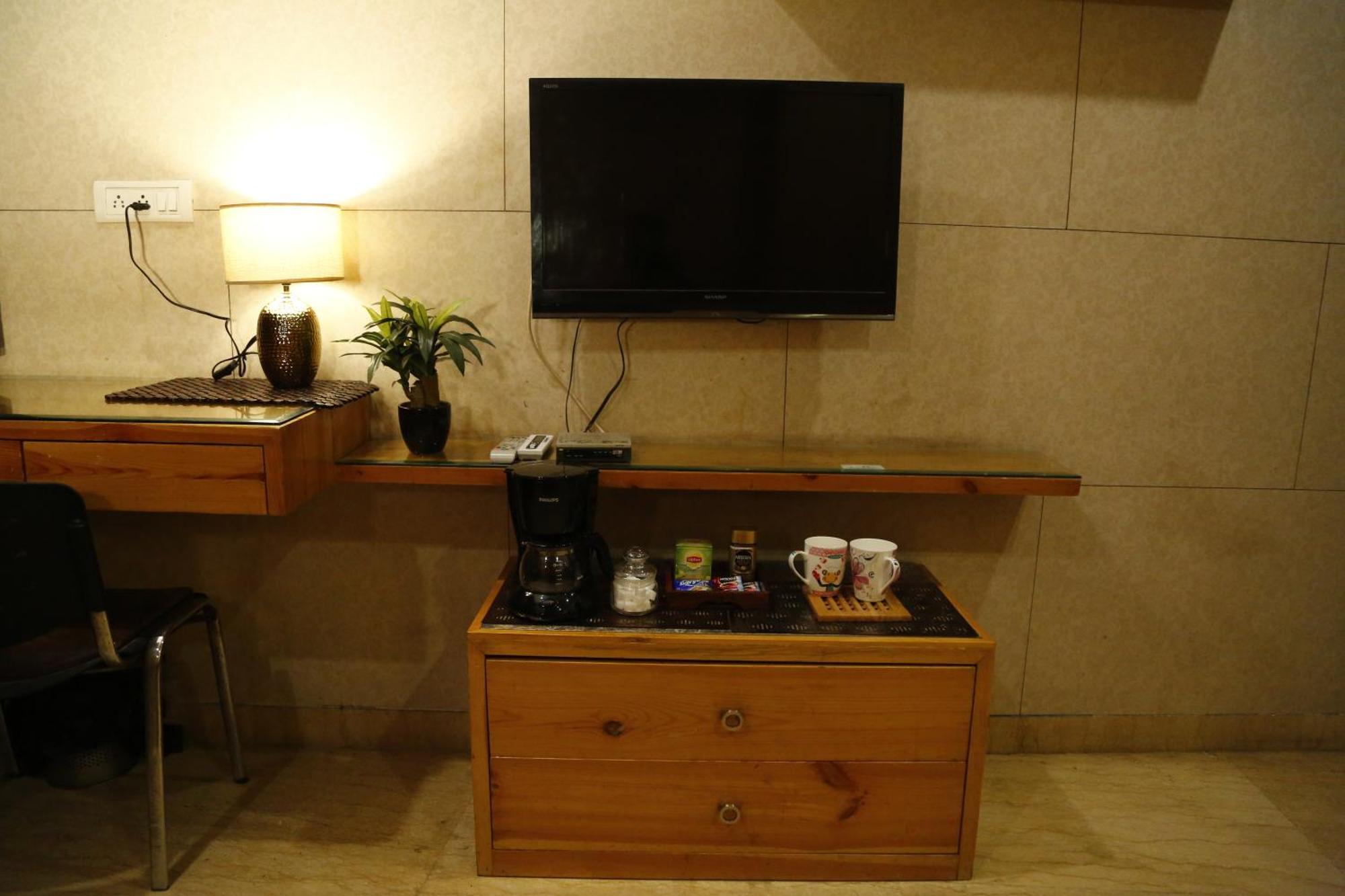 In Airb&b - Divine Service Apartment New Delhi