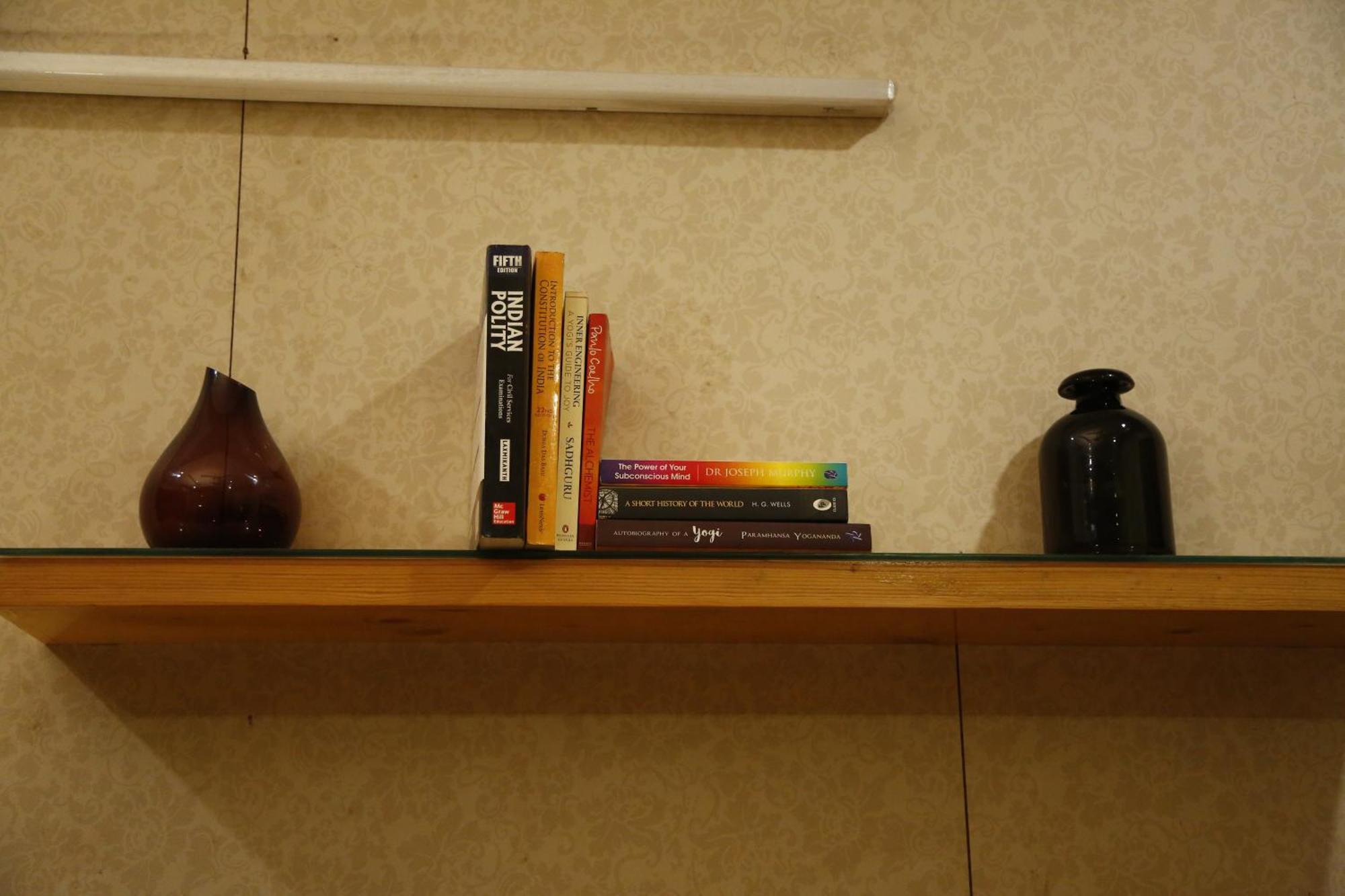Apartment In Airb&b - Divine Service