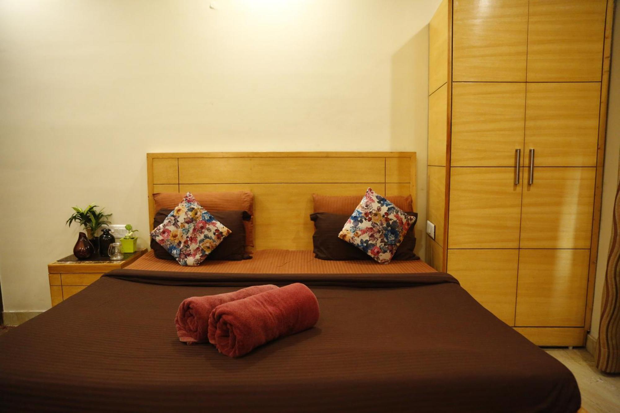 In Airb&b - Divine Service Apartment