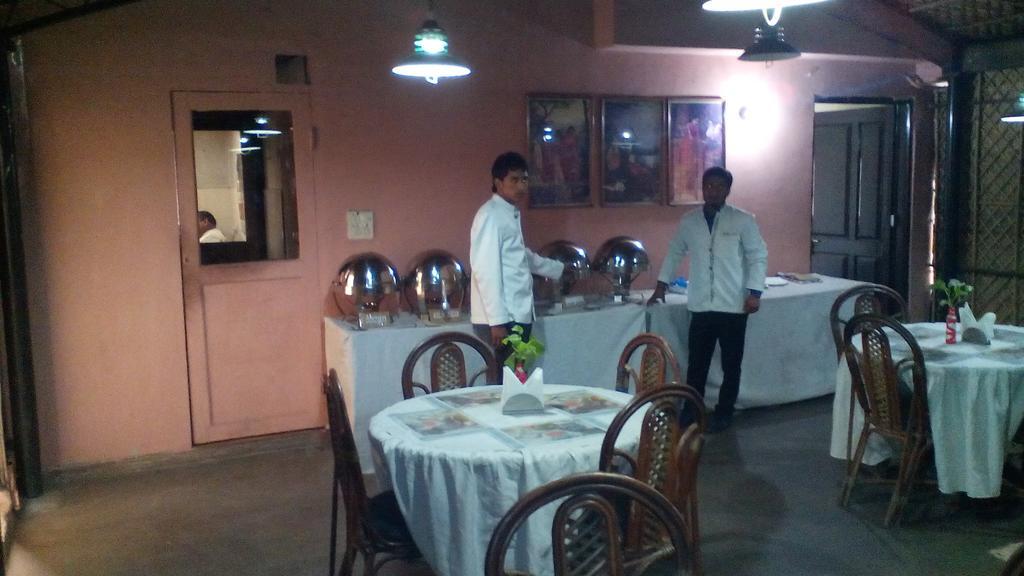Veer Palace Nova Deli