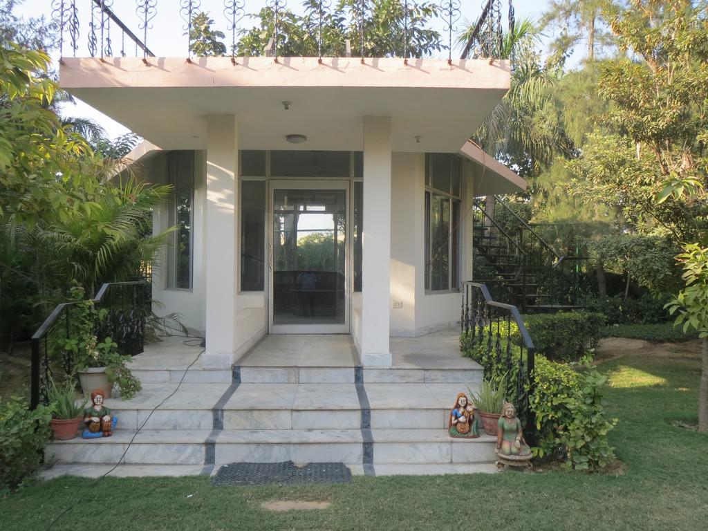 Green Villa Bed & Breakfast *
