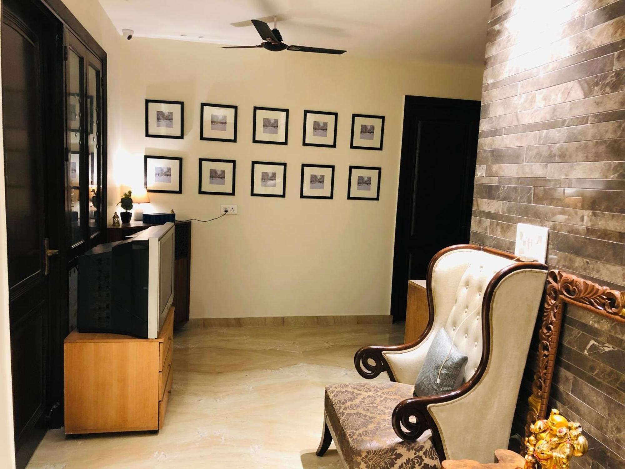 In Airb&b - Divine Service Apartment