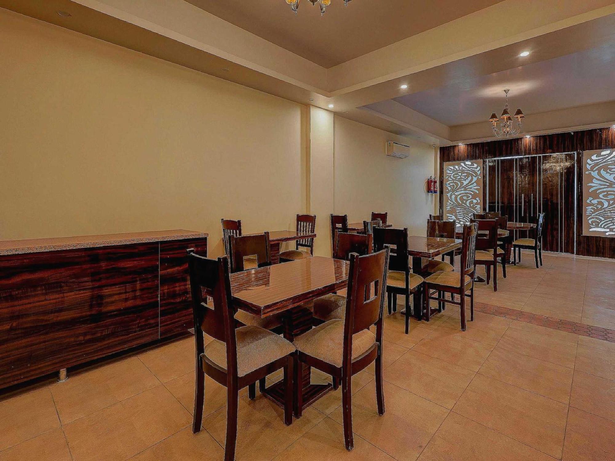 Townhouse Golden King 3*