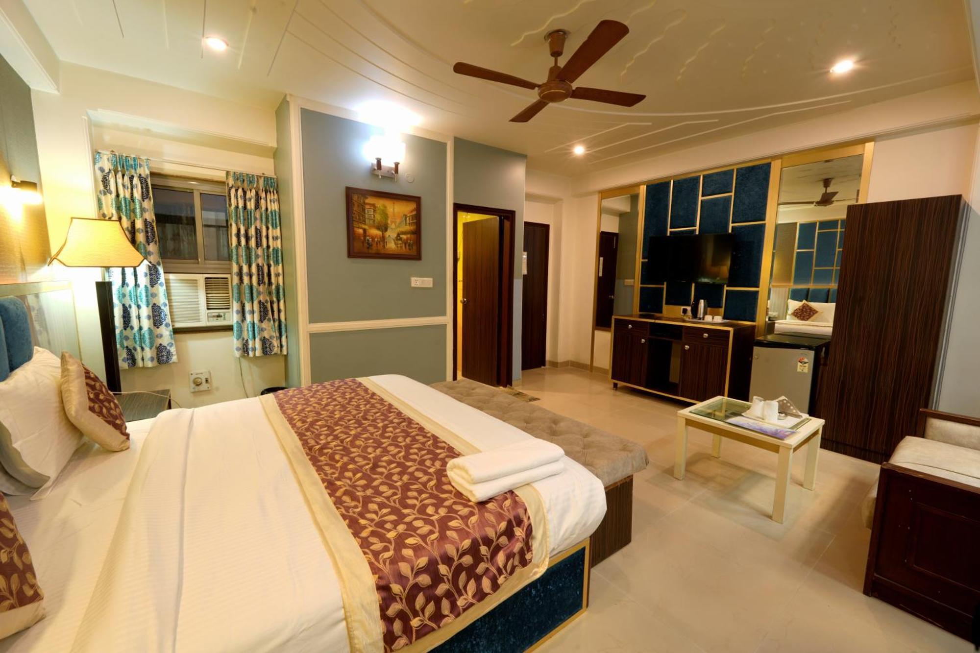 Opera New Hotel Delhi (National Capital Territory of India)