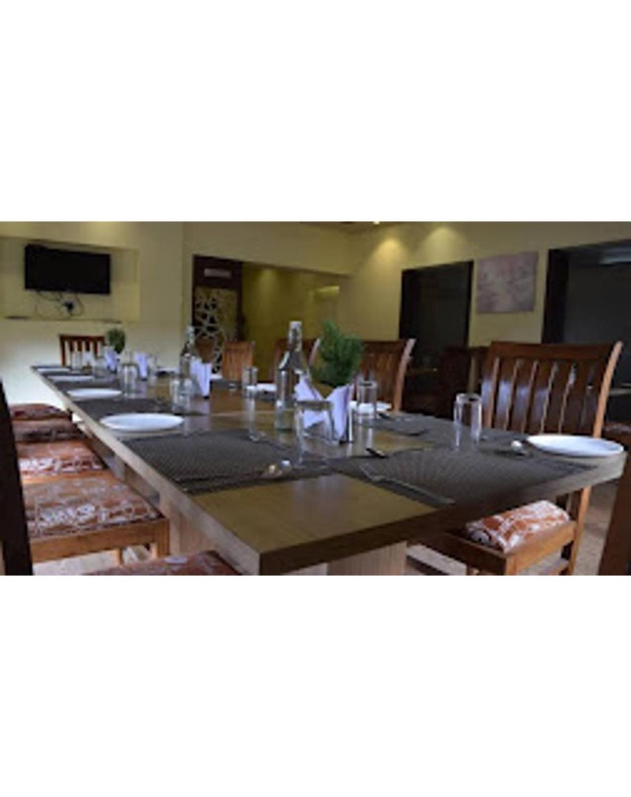 Airport Tourist Palace Hotel New Delhi